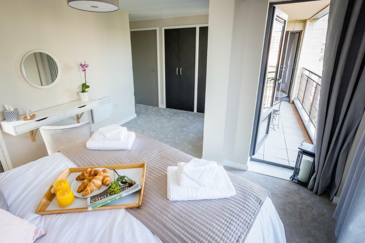 Luxury Quayside Apartment ニューカッスル・アポン・タイン エクステリア 写真