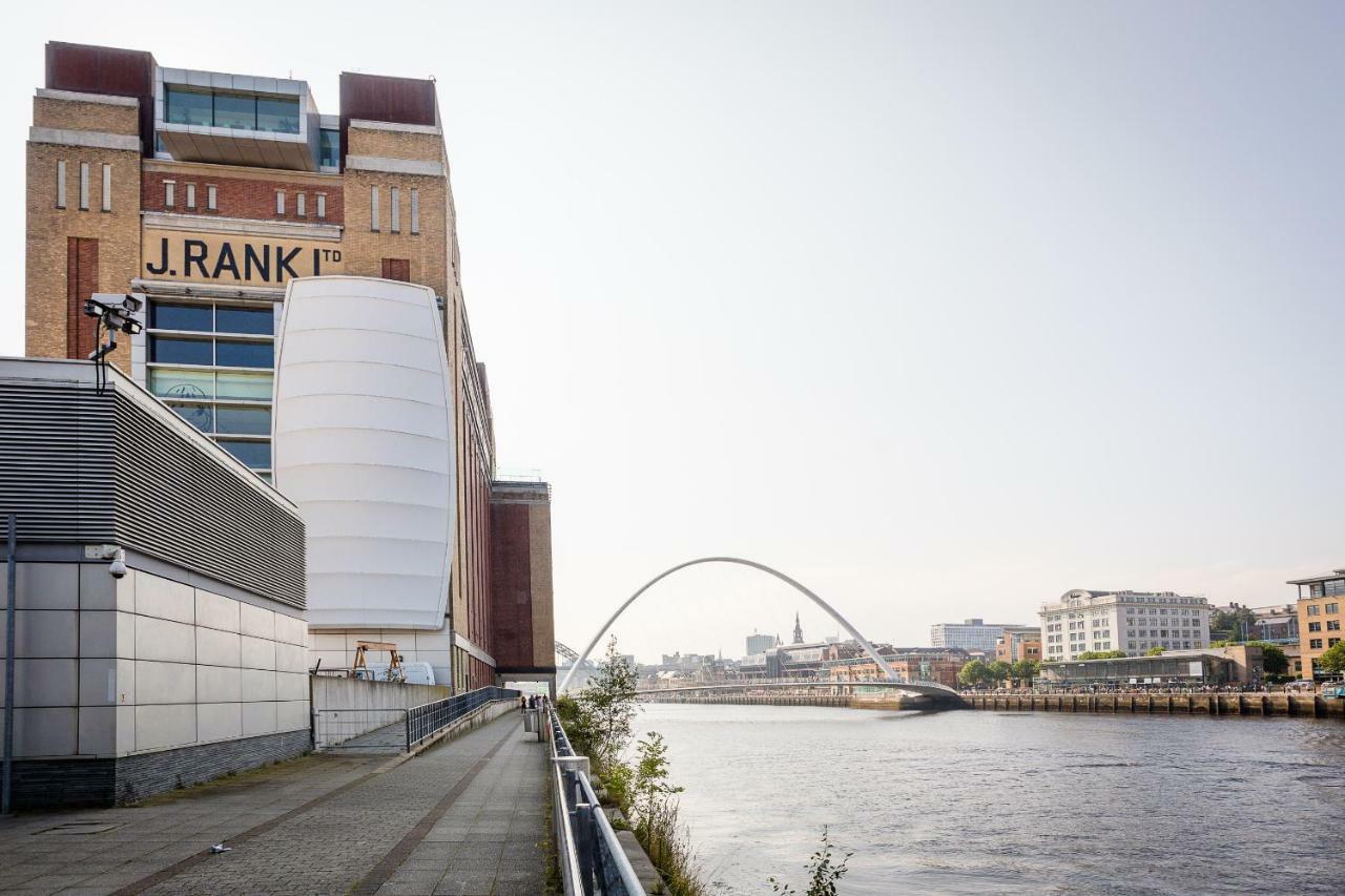 Luxury Quayside Apartment ニューカッスル・アポン・タイン エクステリア 写真
